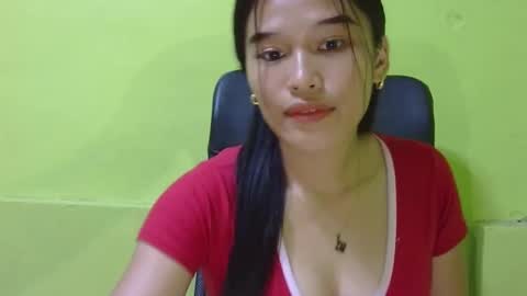 Snapshot of n3ssa chatting on December 2025 12:10:01 PM nessa online show from December 2025 12:10:01 PM