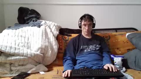 a Ordinary Boy online show from February 2026 12:10:01 AM