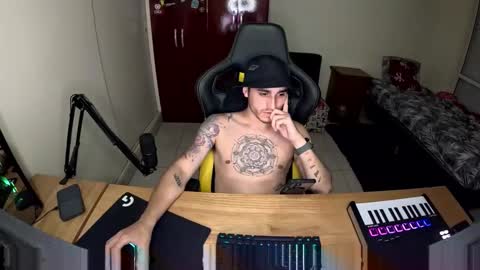 naaapu online show from December 2025 04:19:02 AM