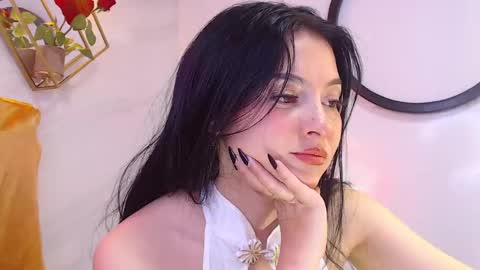 naamah_b online show from January 2025 02:28:02 PM