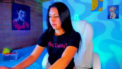 Camila-   free online show from January 2025 08:52:02 PM