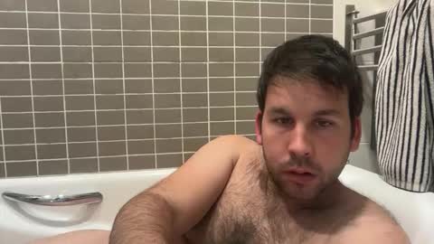 jesussevilla online show from April 2026 08:33:02 PM