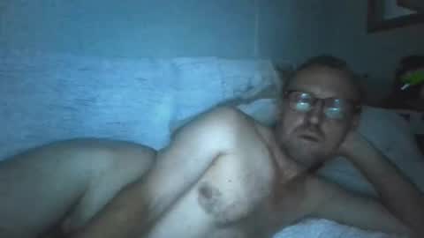 nachtigall25 online show from September 2025 10:21:02 PM