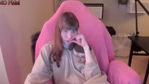 Natalie Marlo online show from October 2025 09:28:02 AM