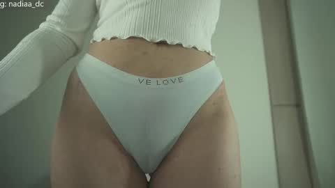 Nadia  INST Nadiaa dc online show from November 2025 03:45:02 AM