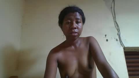 Snapshot of nadiasando chatting on December 2025 10:35:02 AM nadiasando online show from December 2025 10:35:02 AM