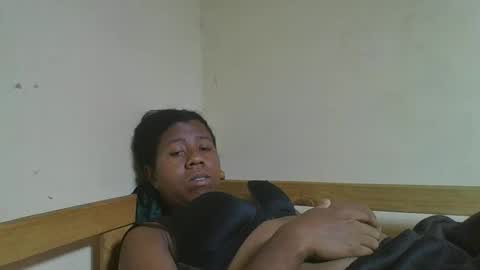 Snapshot of nadiasando chatting on December 2025 07:53:02 PM nadiasando online show from December 2025 07:53:02 PM