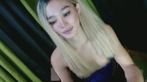 Snapshot of nadiestar chatting on January 2025 04:58:01 AM nadiestar online show from January 2025 04:58:01 AM