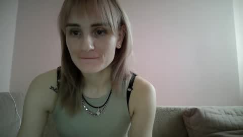 Snapshot of nadjia_sexy chatting on December 2025 10:09:02 AM Nadjia online show from December 2025 10:09:02 AM