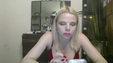 nadyagt online show from March 2026 06:18:02 PM