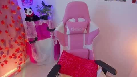 Snapshot of naharasoler chatting on October 2025 08:51:02 PM Nahara Soler online show from October 2025 08:51:02 PM