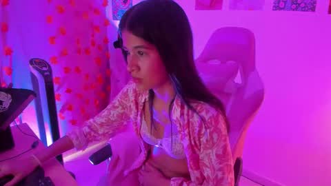 Snapshot of naharasoler chatting on November 2025 03:02:01 PM Nahara Soler online show from November 2025 03:02:01 PM