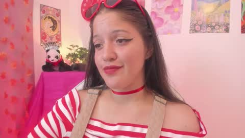 Snapshot of naharasoler chatting on November 2025 08:03:01 PM Nahara Soler online show from November 2025 08:03:01 PM