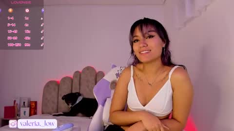  Valeria  online show from October 2025 03:09:01 AM