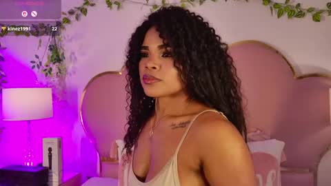NahiaraReina  online show from May 2026 02:47:02 PM