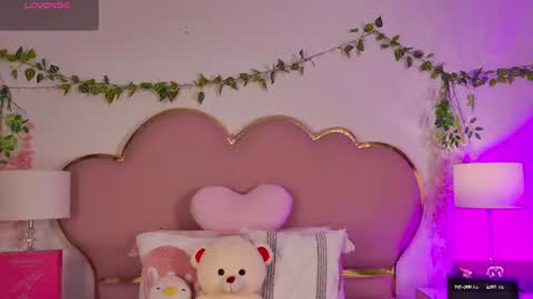 Snapshot of nahiarareina chatting on July 2026 01:19:01 PM NahiaraReina online show from July 2026 01:19:01 PM
