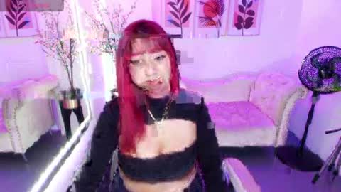 nahomi_velmont online show from May 2026 07:09:02 PM