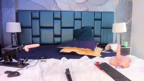 Snapshot of nahomi_wild chatting on February 2025 11:15:02 PM Nahomi online show from February 2025 11:15:02 PM