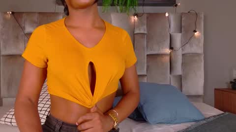  VICTORIA  online show from December 2025 07:42:02 PM