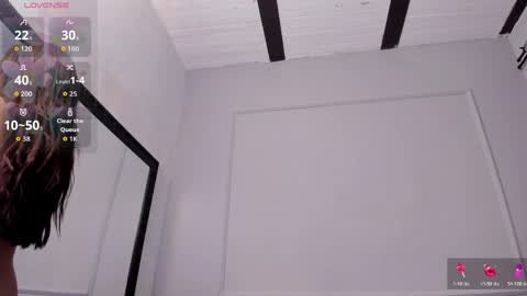 nahomycarterr online show from April 2026 11:37:01 AM