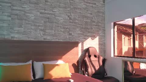 nahomydiamond online show from July 2026 09:35:01 PM