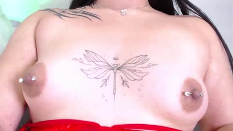 Naia x online show from March 2025 11:31:02 PM