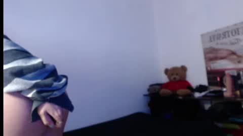 Snapshot of naiakit18 chatting on February 2025 12:27:02 AM naiakit18 online show from February 2025 12:27:02 AM