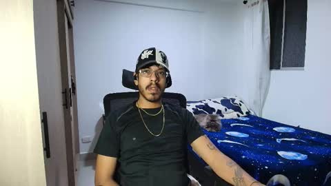 Snapshot of naitsihrc chatting on December 2025 02:09:02 AM Nait online show from December 2025 02:09:02 AM