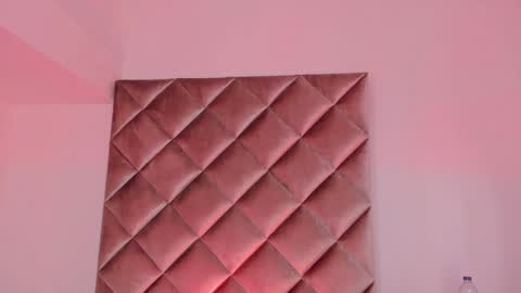 INSTAGRAM  m2221     online show from January 2025 05:45:02 PM