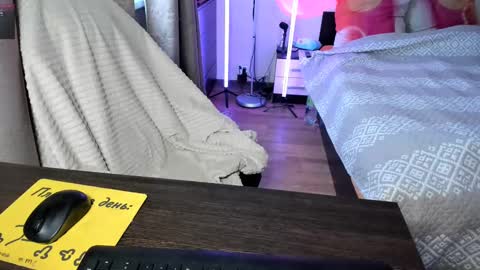 Asy no face  online show from March 2025 01:31:02 PM