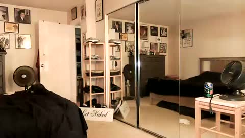 nakedmonkey online show from July 2026 01:05:02 AM