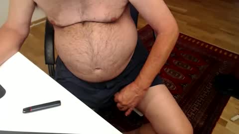 Snapshot of nakedwanker10 chatting on May 2026 02:38:02 AM Nakedwanker10 online show from May 2026 02:38:02 AM