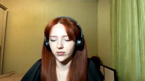 Snapshot of nakitawiggin chatting on February 2026 10:16:01 AM Luna online show from February 2026 10:16:01 AM