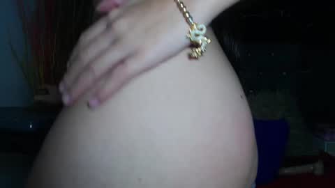 Snapshot of nalaroy chatting on December 2024 08:22:01 AM NALAROY online show from December 2024 08:22:01 AM