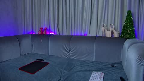 Snapshot of nally_ferrari chatting on January 2025 04:12:02 AM Nally online show from January 2025 04:12:02 AM