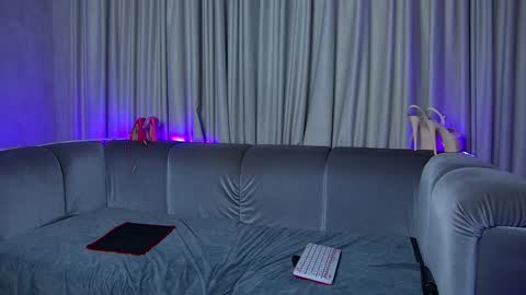 Snapshot of nally_ferrari chatting on January 2025 04:10:01 AM Nally online show from January 2025 04:10:01 AM