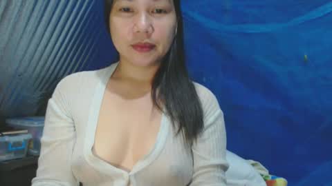 Snapshot of nami0784 chatting on March 2025 12:43:01 PM IamYourSafeHaven online show from March 2025 12:43:01 PM