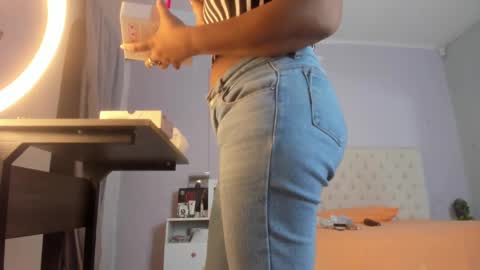 Snapshot of nami_sam chatting on December 2024 02:28:02 PM nami_sam online show from December 2024 02:28:02 PM