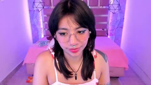 nami_usagi online show from January 2025 05:05:02 PM