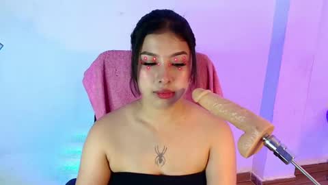 namiko_park_ online show from June 2026 10:19:02 PM