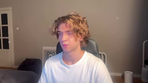 Georges online show from January 2025 09:31:02 PM