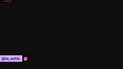 Snapshot of namithompson chatting on June 2026 01:19:01 AM NamiThompson online show from June 2026 01:19:01 AM