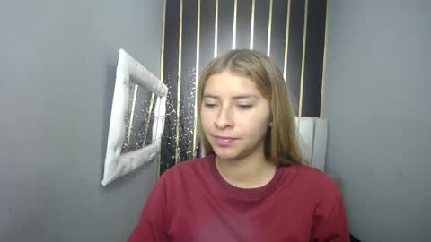 Snapshot of nancy_blonde chatting on May 2026 01:41:01 PM nancy blonde online show from May 2026 01:41:01 PM