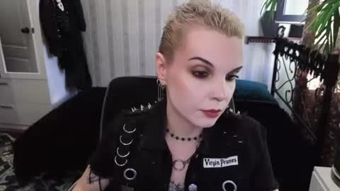 Nancy online show from July 2026 03:43:02 PM