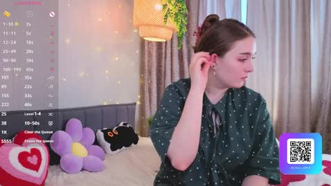 Snapshot of nancycaseys chatting on April 2026 05:07:02 AM Luna online show from April 2026 05:07:02 AM