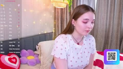 Snapshot of nancycaseys chatting on April 2026 06:19:01 AM Luna online show from April 2026 06:19:01 AM