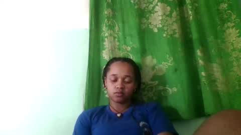 nandrianina416143 online show from May 2026 12:01:01 PM