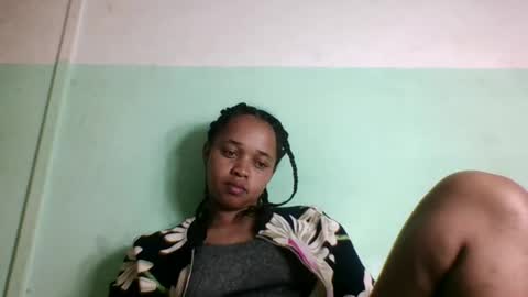 nandrianina416143 online show from May 2026 06:43:01 AM