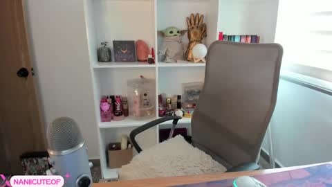 Snapshot of naniicute chatting on January 2025 06:28:01 PM ELLA online show from January 2025 06:28:01 PM