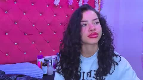 nanis james15 online show from November 2025 02:55:02 AM